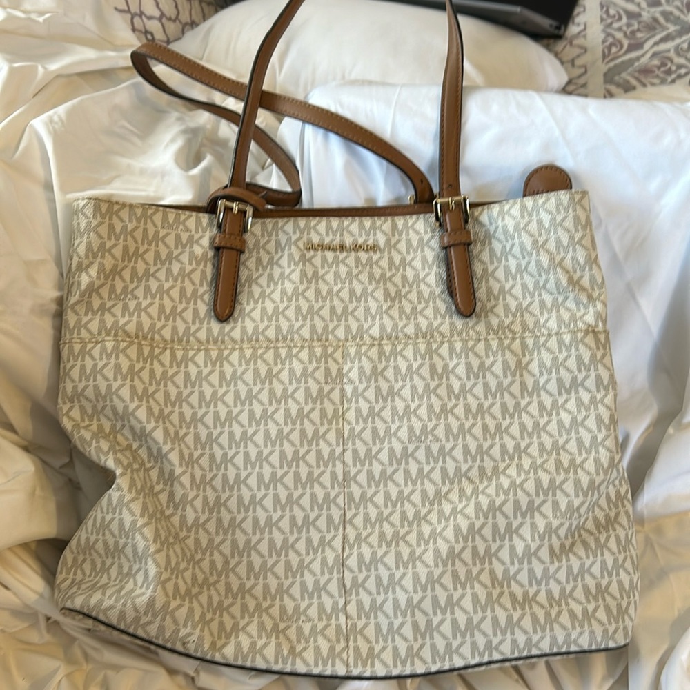 Large cream, Michael Kors tote bag